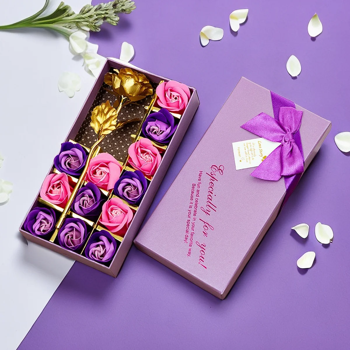 1Pc Rose Soap Flower Gift Box,12 Soap Flowers+1 Gold Foil Flower+Gift Box,Valentine's Day Mother's Day Senior Creative Gift